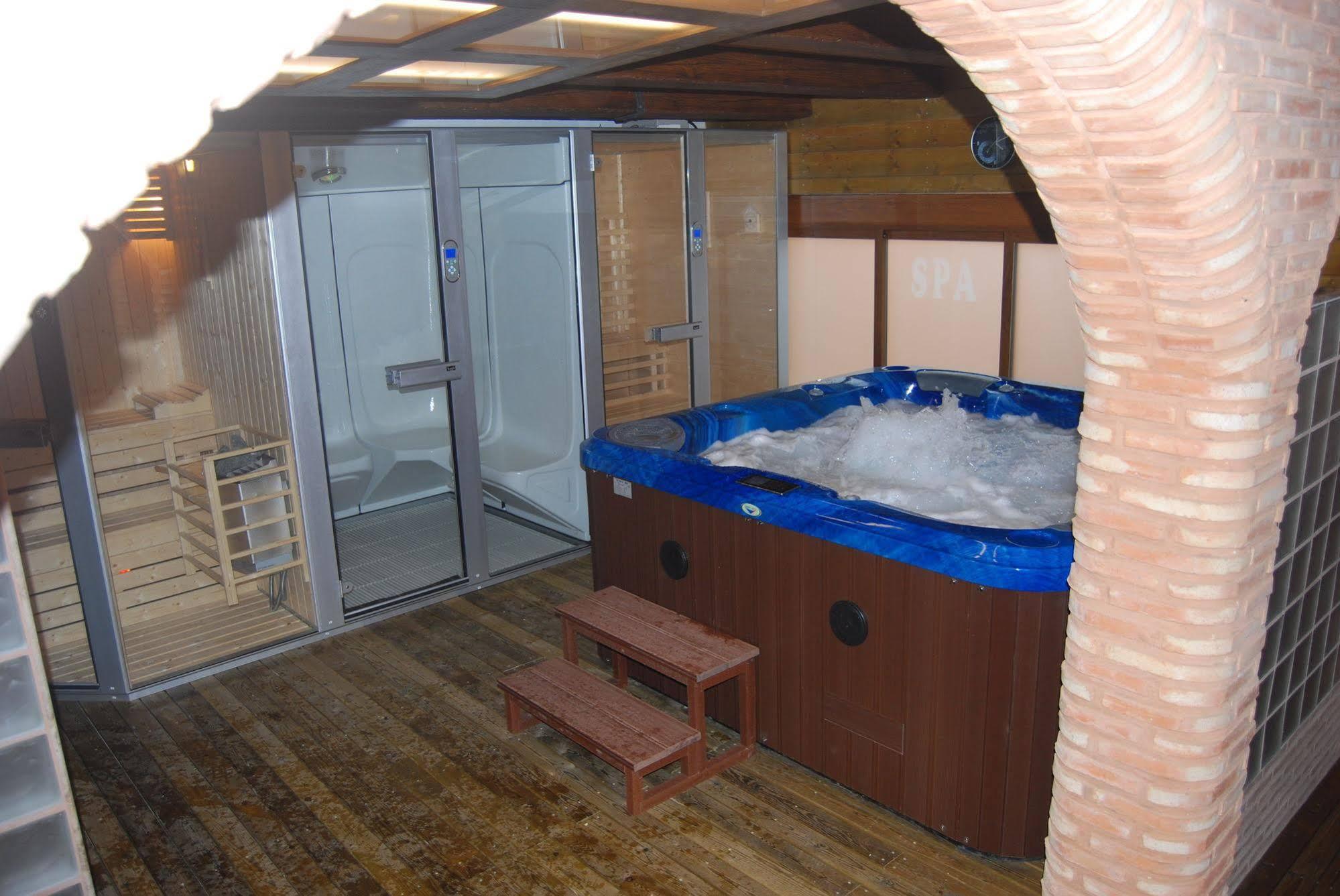 Casa rural de estilo rustico con SPA Almagro Esterno foto