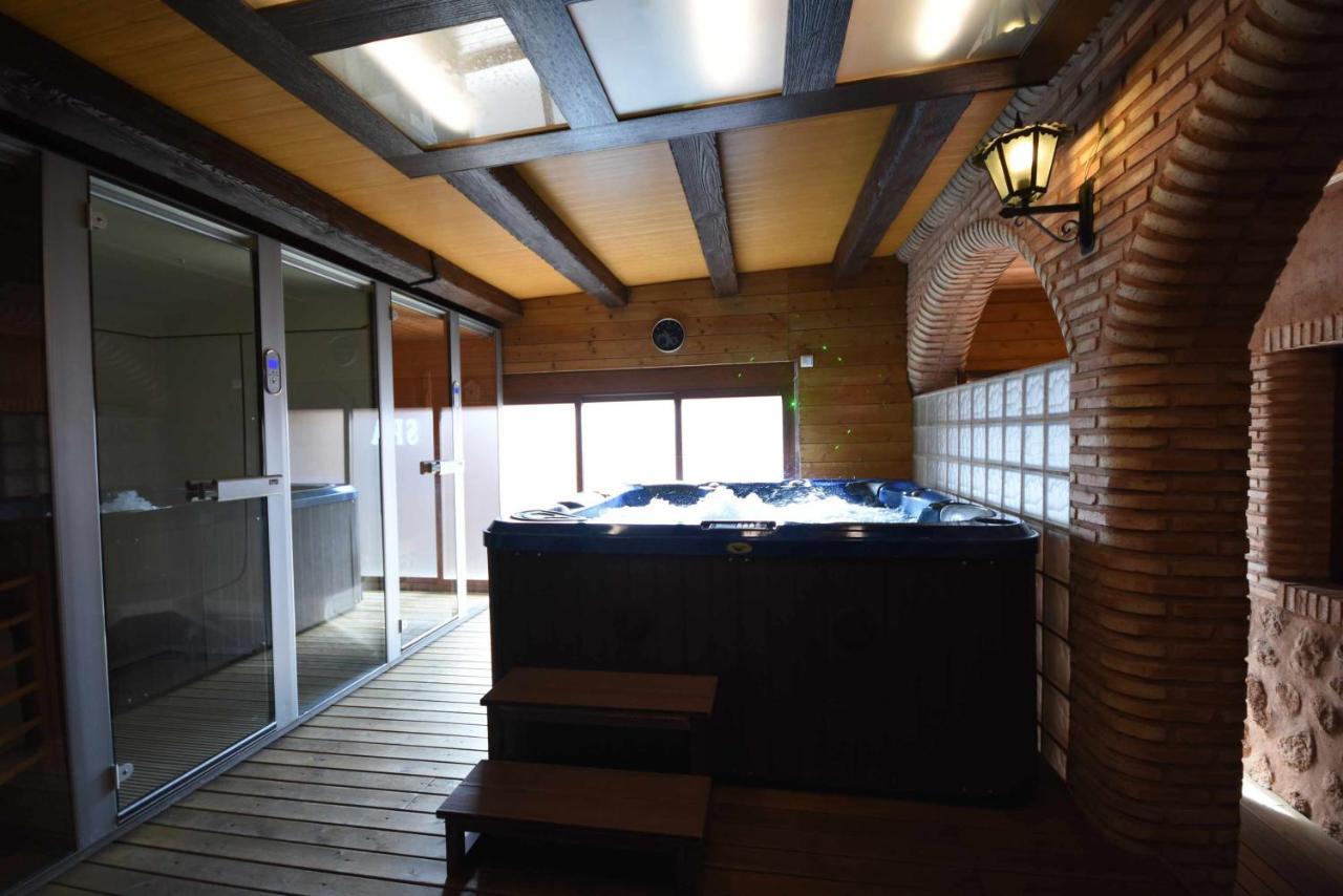 Casa rural de estilo rustico con SPA Almagro Esterno foto