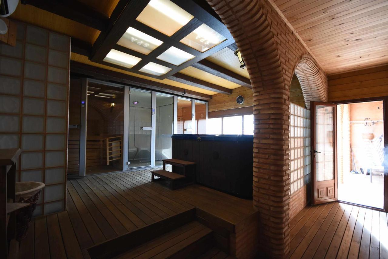 Casa rural de estilo rustico con SPA Almagro Esterno foto