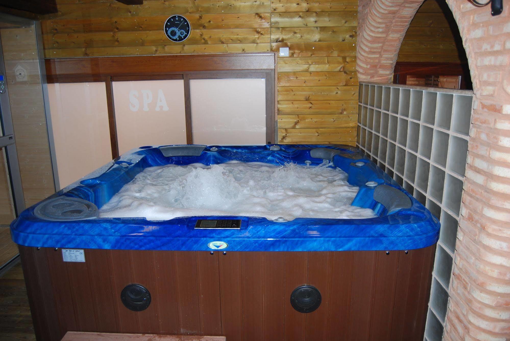 Casa rural de estilo rustico con SPA Almagro Esterno foto